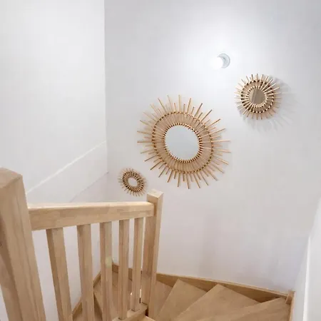 Charming Sunny House In * أنديرنو لي بان